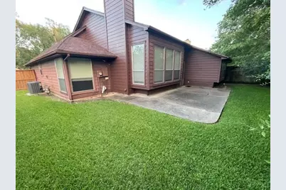 2902 Pioneer Pass Pass, Sugar Land, TX 77479 - Photo 3