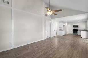 5410 Forest Trails Dr, Houston, TX 77084 - Photo 9