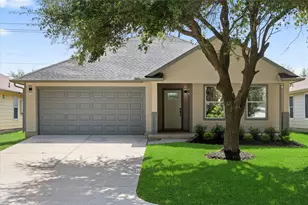 9518 Belleclaire Ln, Houston, TX 77044 - Photo 1