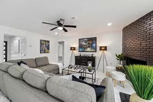 1210 Burning Tree Rd, Kingwood, TX 77339 - Photo 5