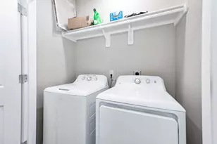 4019 Mitote Dr, Galveston, TX 77554 - Photo 31