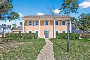 6210 Rippling Hollow Dr, Spring, TX 77379 - Photo 7