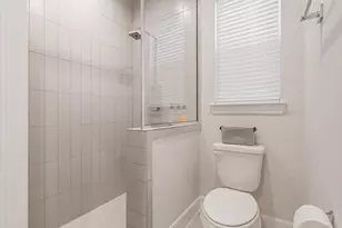 316 Jensen Dr, Houston, TX 77020 - Photo 9