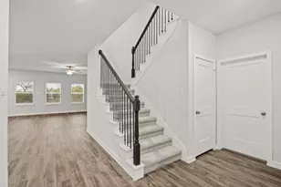 17234 White Peace Dr, Waller, TX 77484 - Photo 3