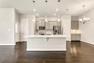 1905 Kirby Landing Dr, Houston, TX 77051 - Photo 5