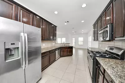 4017 Firenze Drive, Friendswood, TX 77546 - Photo 9