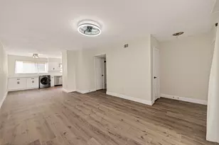 7714 Renwick Dr, Houston, TX 77081 - Photo 13