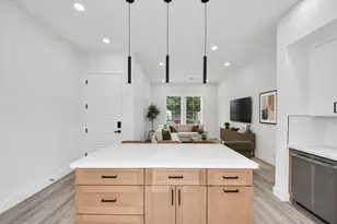 3508 Napoleon St, Houston, TX 77004 - Photo 9