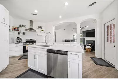 14847 Armitage Lane, Sugar Land, TX 77498 - Photo 19