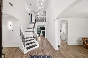 14847 Armitage Ln, Sugar Land, TX 77498 - Photo 3
