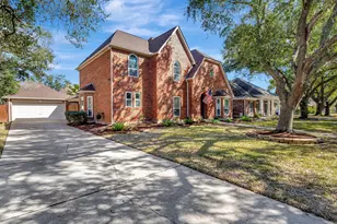 714 Crestwood Dr, El Lago, TX 77586 - Photo 3