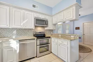 714 Crestwood Dr, El Lago, TX 77586 - Photo 9