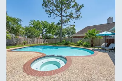 714 Crestwood Drive, El Lago, TX 77586 - Photo 37