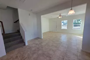 8810 Bent Oak Ln, Hitchcock, TX 77563 - Photo 9