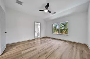 26 Peach Ridge Pl, The Woodlands, TX 77382 - Photo 15