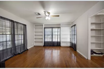 211 15th Street, Hempstead, TX 77445 - Photo 9