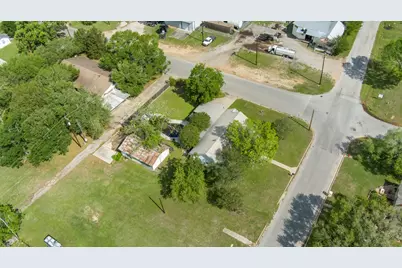 211 15th Street, Hempstead, TX 77445 - Photo 25
