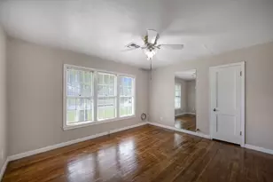 211 15th St, Hempstead, TX 77445 - Photo 21