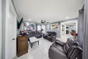 10706 Bauman Rd, Houston, TX 77076 - Photo 7