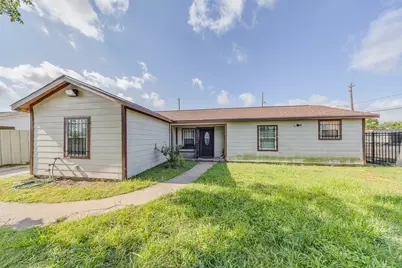 10706 Bauman Road, Houston, TX 77076 - Photo 1