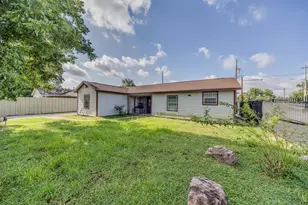 10706 Bauman Rd, Houston, TX 77076 - Photo 3