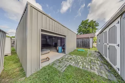 10706 Bauman Road, Houston, TX 77076 - Photo 23