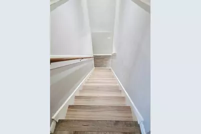 1011 Larks Trace Lane, Houston, TX 77090 - Photo 15