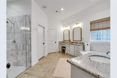 15632 Queen Victoria Court, Montgomery, TX 77316 - Photo 21