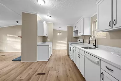 12902 Indian Ridge Drive, Dayton, TX 77535 - Photo 13