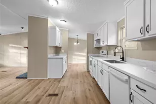 12902 Indian Ridge Dr, Dayton, TX 77535 - Photo 13