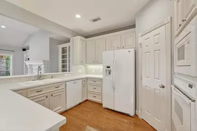 20714 Flora View Court, Spring, TX 77379 - Photo 19