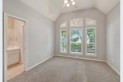 20714 Flora View Court, Spring, TX 77379 - Photo 39