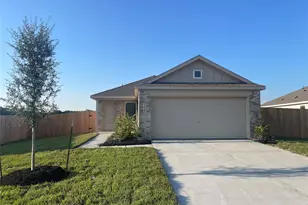 910 Constitution Dr, Bay City, TX 77414 - Photo 1