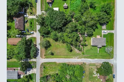 6718 Overton Street, Hitchcock, TX 77563 - Photo 7