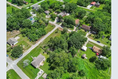 6718 Overton Street, Hitchcock, TX 77563 - Photo 5