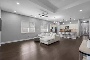 20061 Torrey Pines Ln, Cleveland, TX 77327 - Photo 5