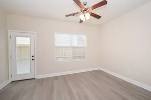 3747 W Ashford Villa, Houston, TX 77082 - Photo 11