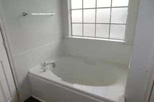 2710 Grants Lake Blvd, Sugar Land, TX 77479 - Photo 9