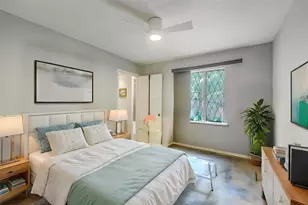 9454 Briar Forest Dr, Houston, TX 77063 - Photo 27