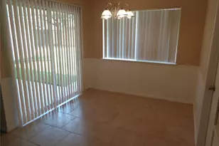 2735 Manila Ln, Houston, TX 77043 - Photo 11