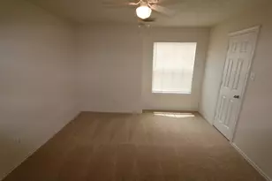 14418 Fairbuff Ln, Houston, TX 77014 - Photo 9