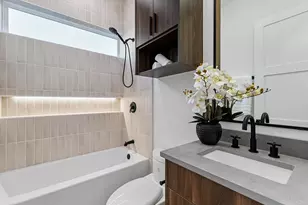 8324 Williamsdell St, Houston, TX 77008 - Photo 17