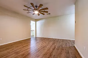 169 Pecan Cv, Livingston, TX 77351 - Photo 7