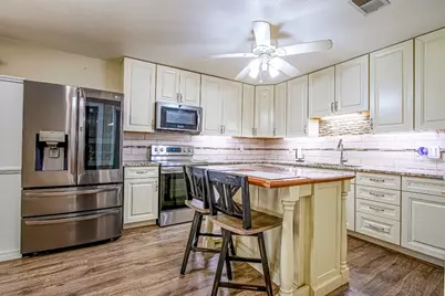 169 Pecan Cove, Livingston, TX 77351 - Photo 9