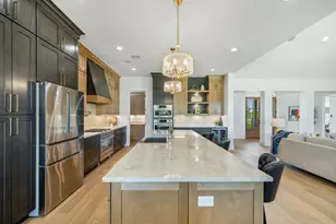 10343 Sunny Mdw Dr, Chappell Hill, TX 77426 - Photo 15