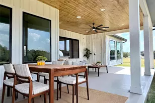 10343 Sunny Mdw Dr, Chappell Hill, TX 77426 - Photo 37