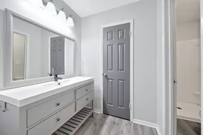 2202 Shadowdale Drive, Houston, TX 77043 - Photo 21