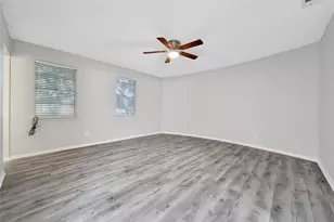 2202 Shadowdale Dr, Houston, TX 77043 - Photo 19