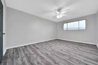 2202 Shadowdale Drive, Houston, TX 77043 - Photo 23