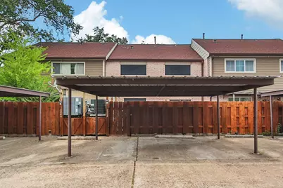 2202 Shadowdale Drive, Houston, TX 77043 - Photo 27